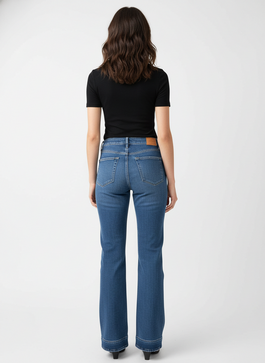 Alice + Olivia Blue Jeans-JEANS-Gazelle Fashion and Style