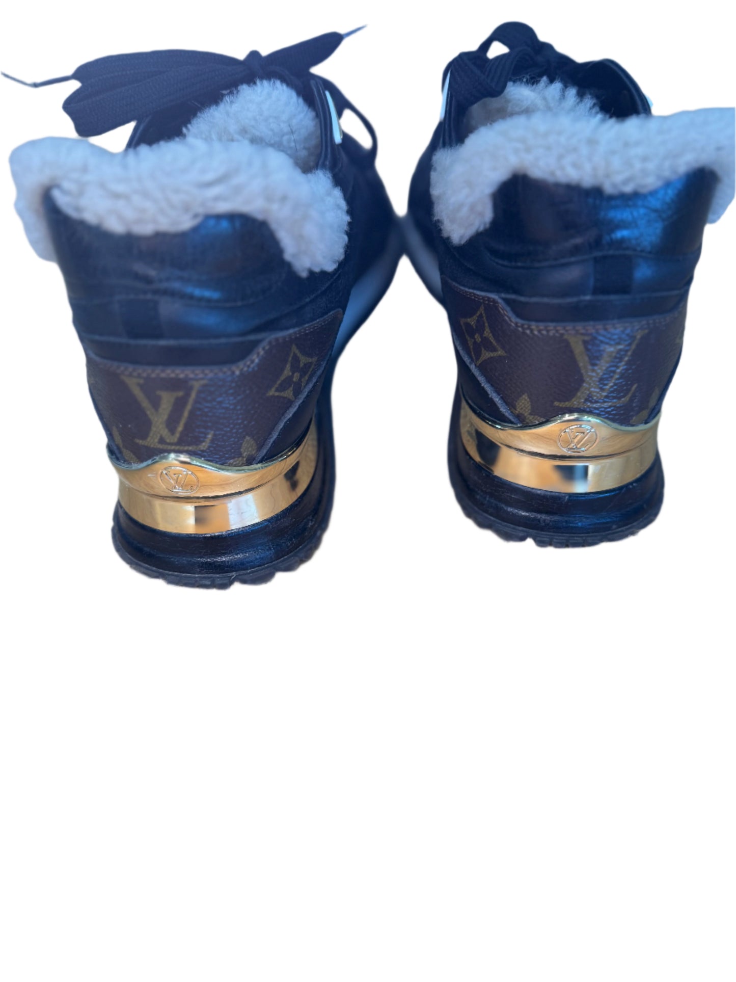 Louis Vuitton 2022 Monogram Pattern Shearling Sneakers