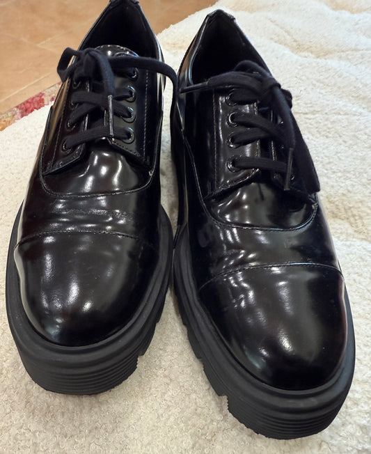 Stuart Weitzman Nolita Lace-Up Oxford- Size 8-Shoes-Gazelle Fashion and Style