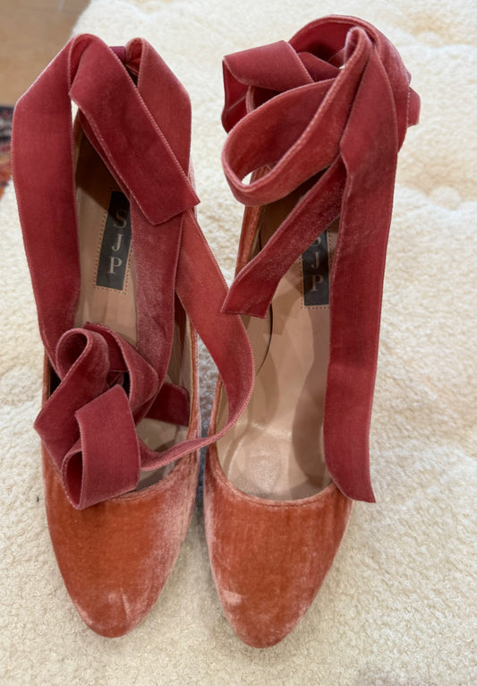 SJP By Sarah Jessica Parker Velvet Pump- Size 38, US 8-Shoes-Gazelle Fashion and Style