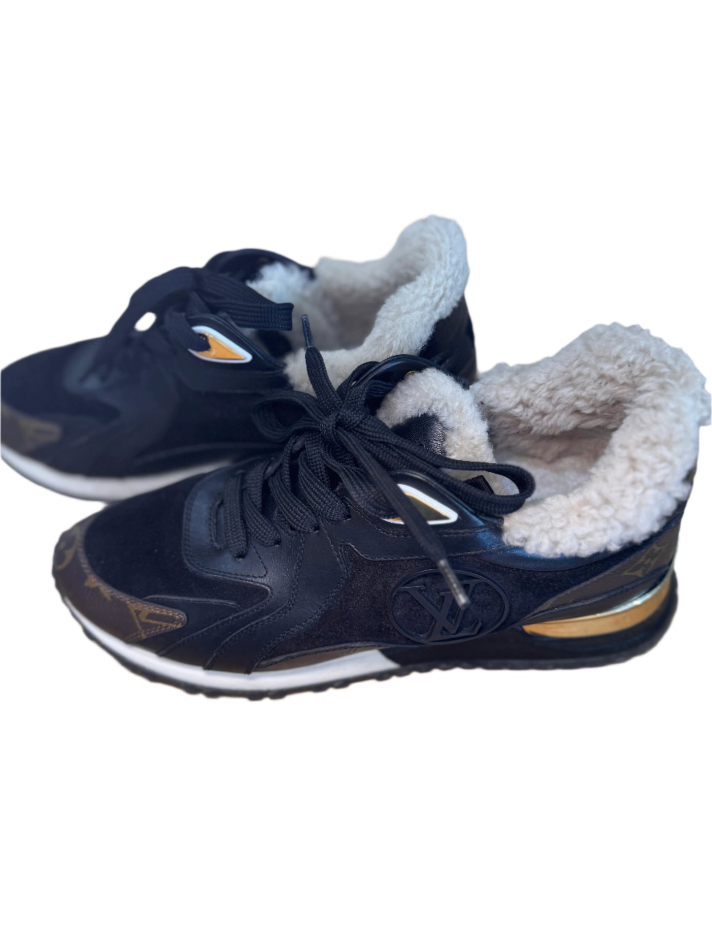 Louis Vuitton 2022 Monogram Pattern Shearling Sneakers
