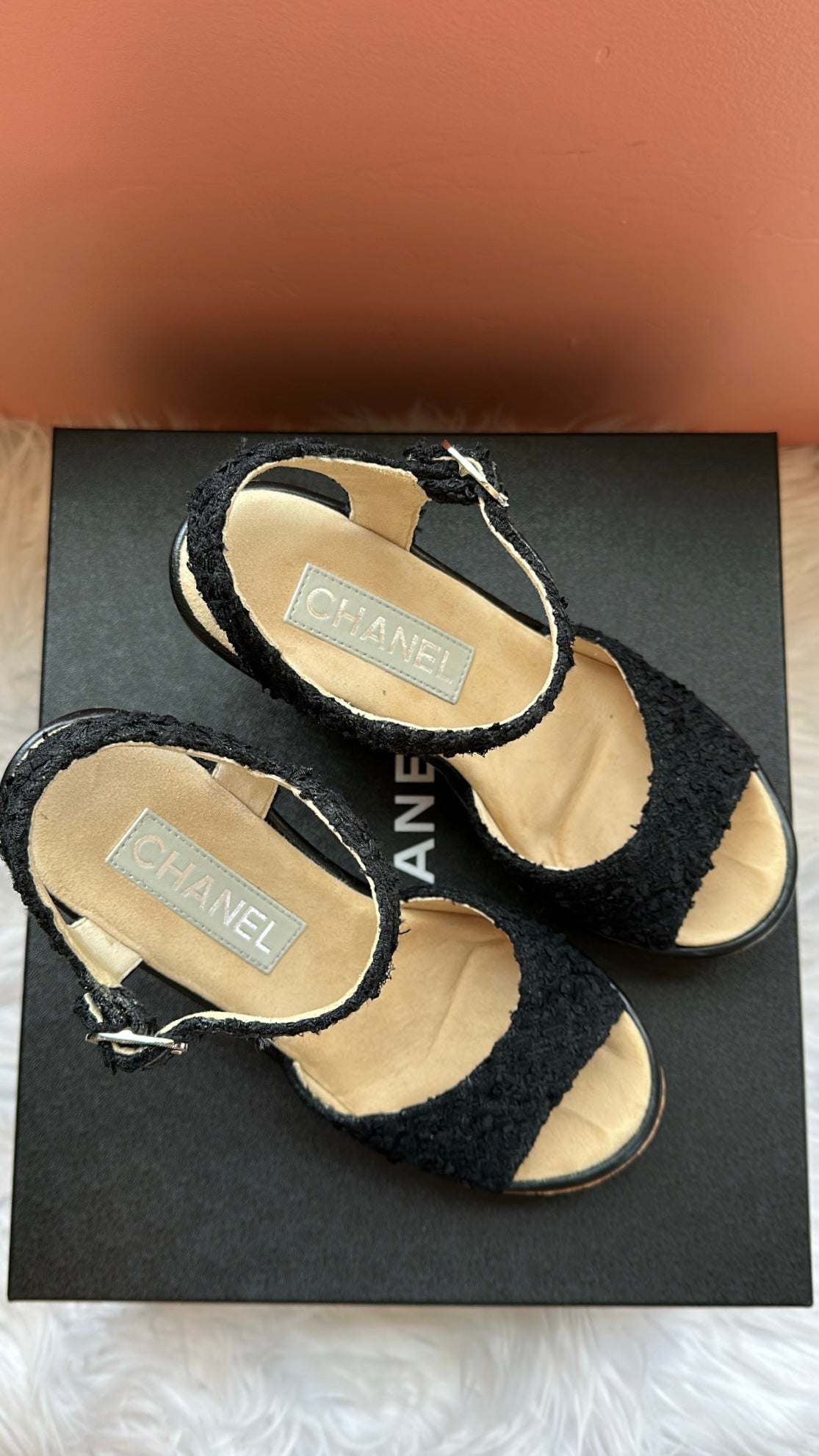 CHANEL 2023 Interlocking CC Logo Sandals