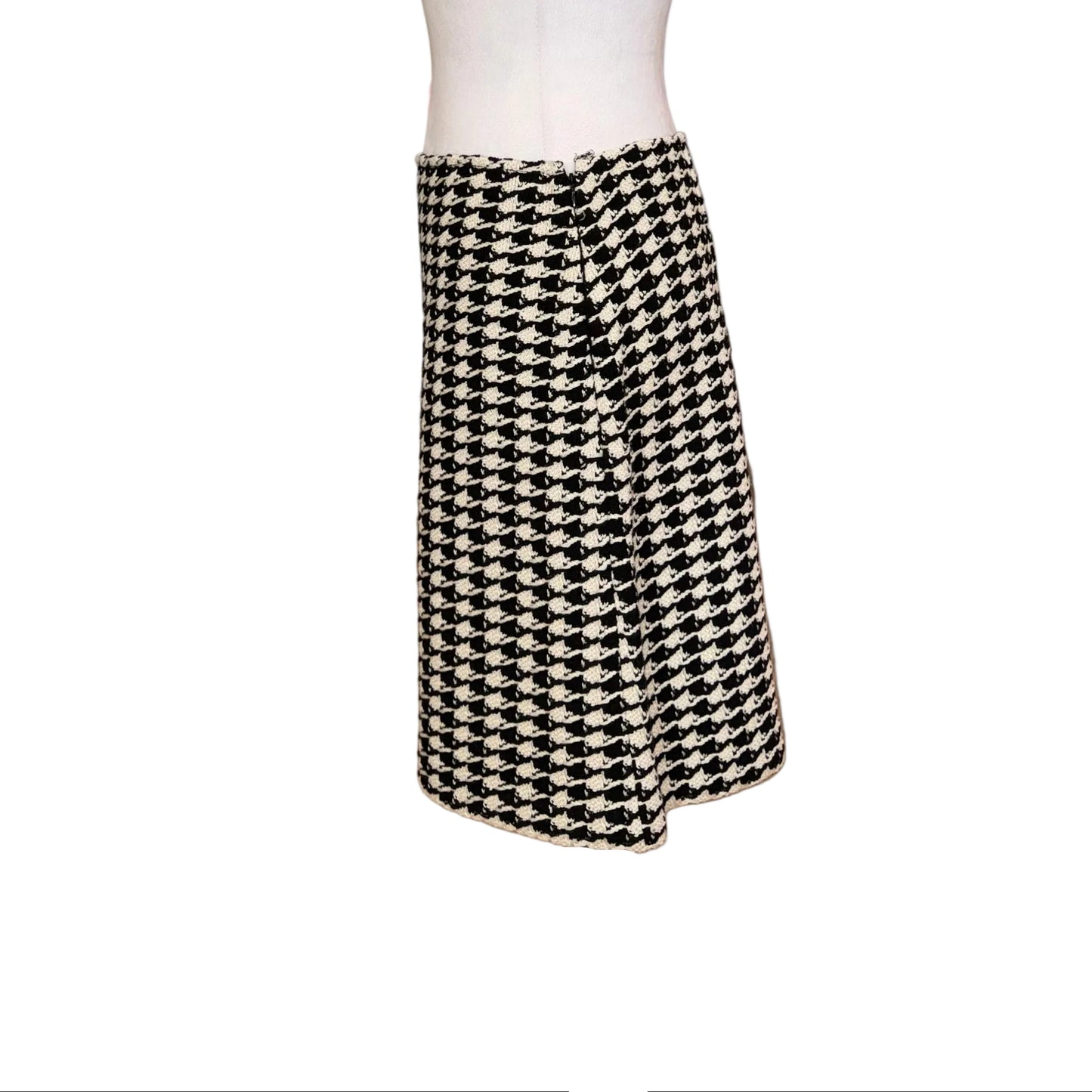 St. John. Patterned Midi Skirt- Gazelle Fashion and Style 