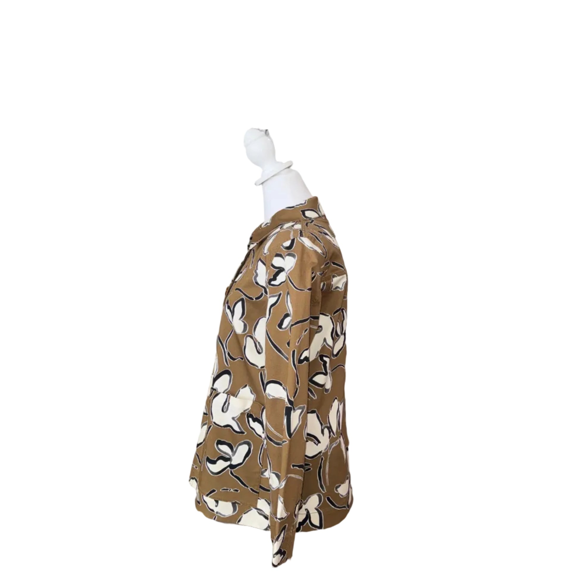 Lafayette 148 Buttoned Jacket- Gazelle Fashion and Style 