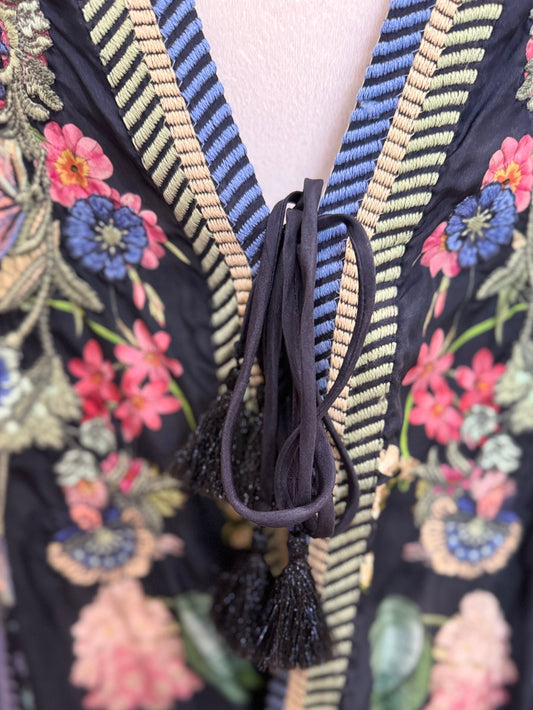 Johnny Was Embroidered Kimono – Floral Crane Print