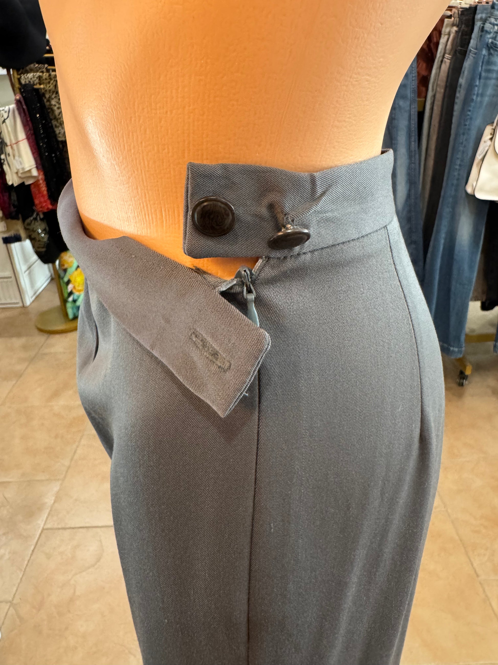 MaxMara Grey Wool Pant-Pants-Gazelle Fashion and Style