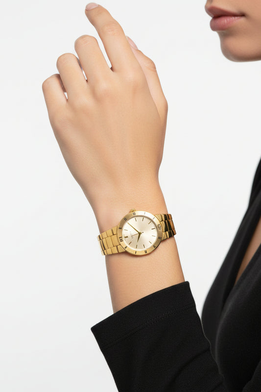 Vintage Gucci 300m Gold Tone Watch- Gazelle Fashion and Style 